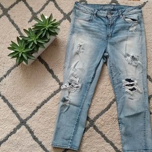American Eagle Hi rise jegging crop Distressed